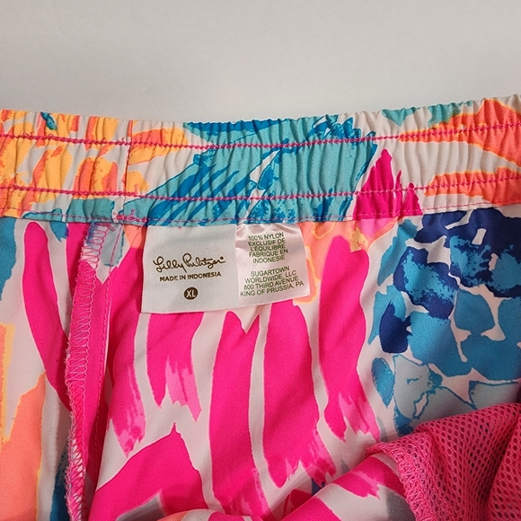 Lilly Pulitzer Run Around Shorts Sz XL Goombay Smashed - Picture 2 of 5